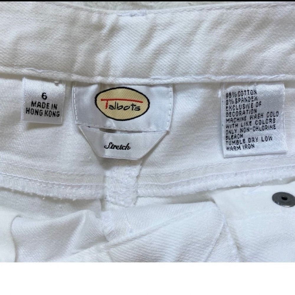 Talbots White Straight Leg Jeans Red Contrast Stitching Size 6 Stretch Denim - Picture 3 of 9